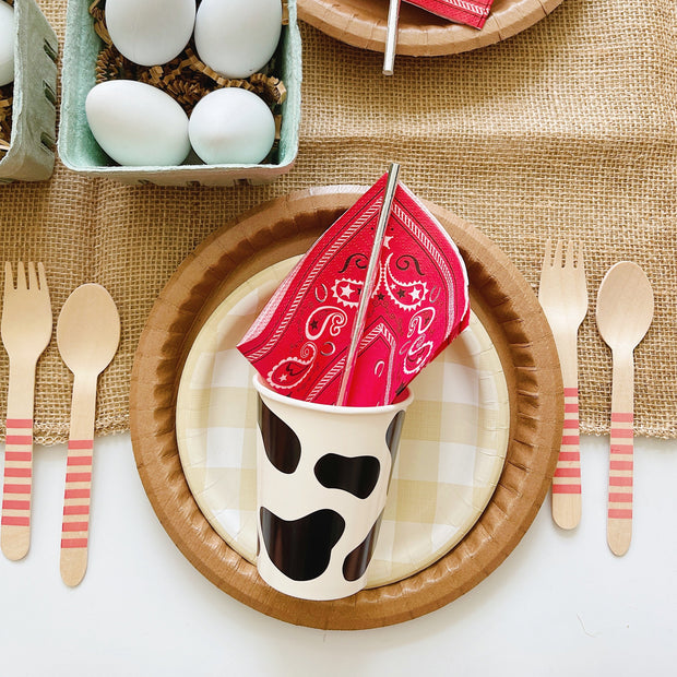 barn theme party table